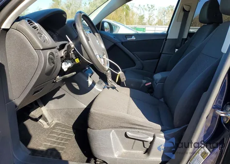 2013 Volkswagen Tiguan S из США, поврежденный, VIN WVGAV7AX5DW504195